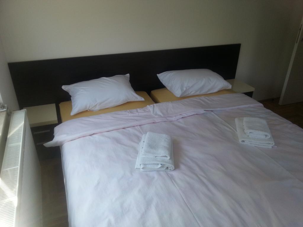 Park Srce Apartments Arandjelovac Room photo
